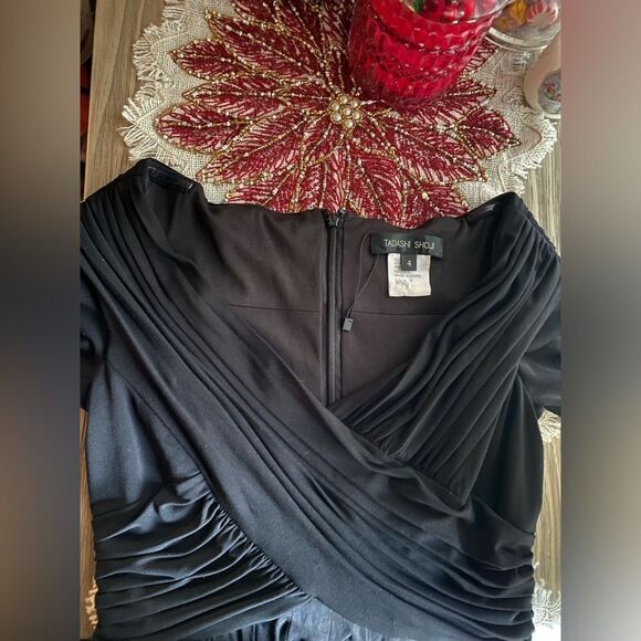 Tadashi Shoji  Dress Black Sz 4 Pleated A-Line Cocktail Fit & Flare 3/4 Sleeve - Picture 10 of 10